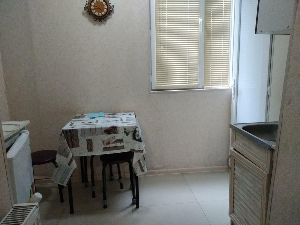 Ferienwohnung Sani Tbilisi Exterior foto